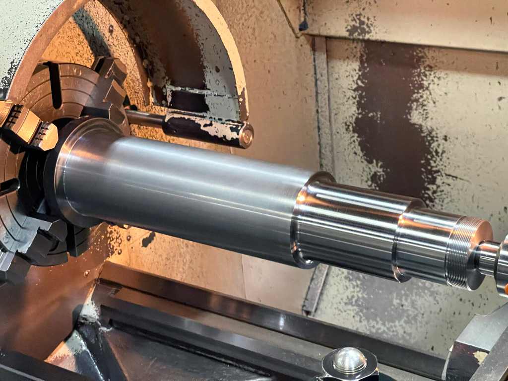 shaft-manufacturing-embossing-roll
